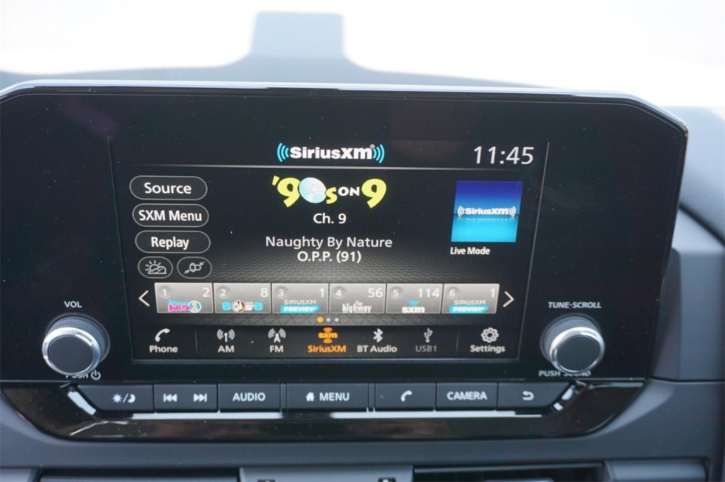 new 2025 Nissan Pathfinder car, priced at $35,014