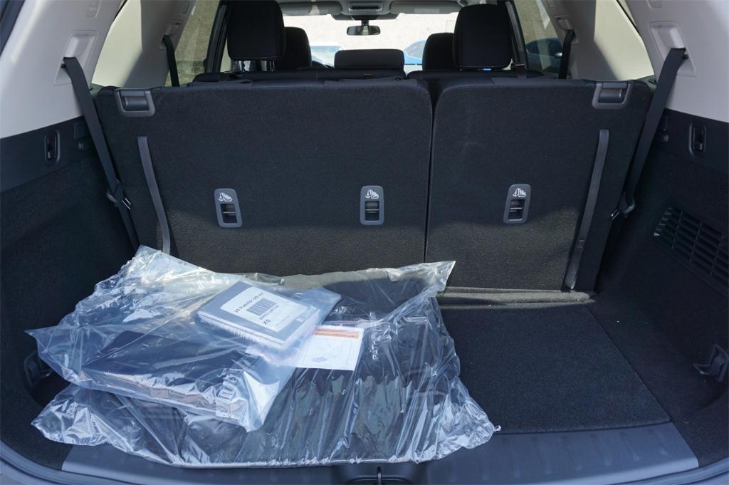 new 2025 Nissan Pathfinder car, priced at $35,014