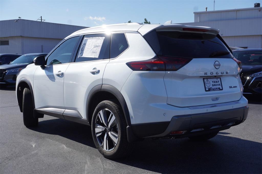 new 2025 Nissan Rogue car, priced at $36,022