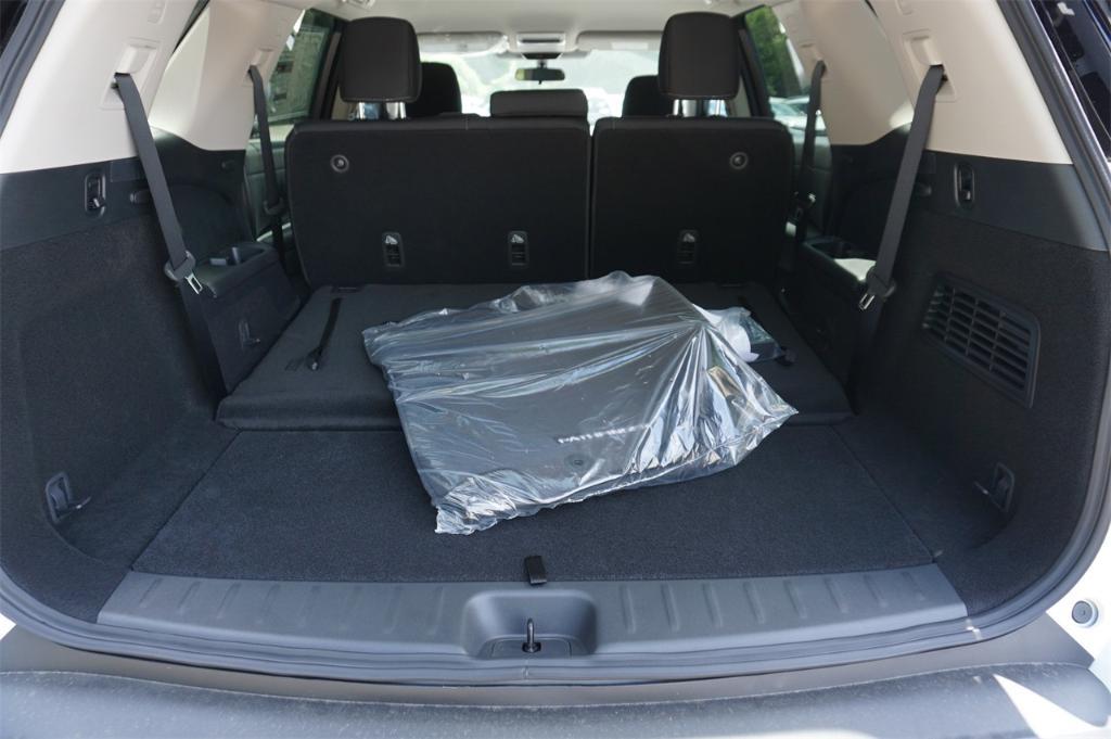 new 2025 Nissan Pathfinder car, priced at $34,935