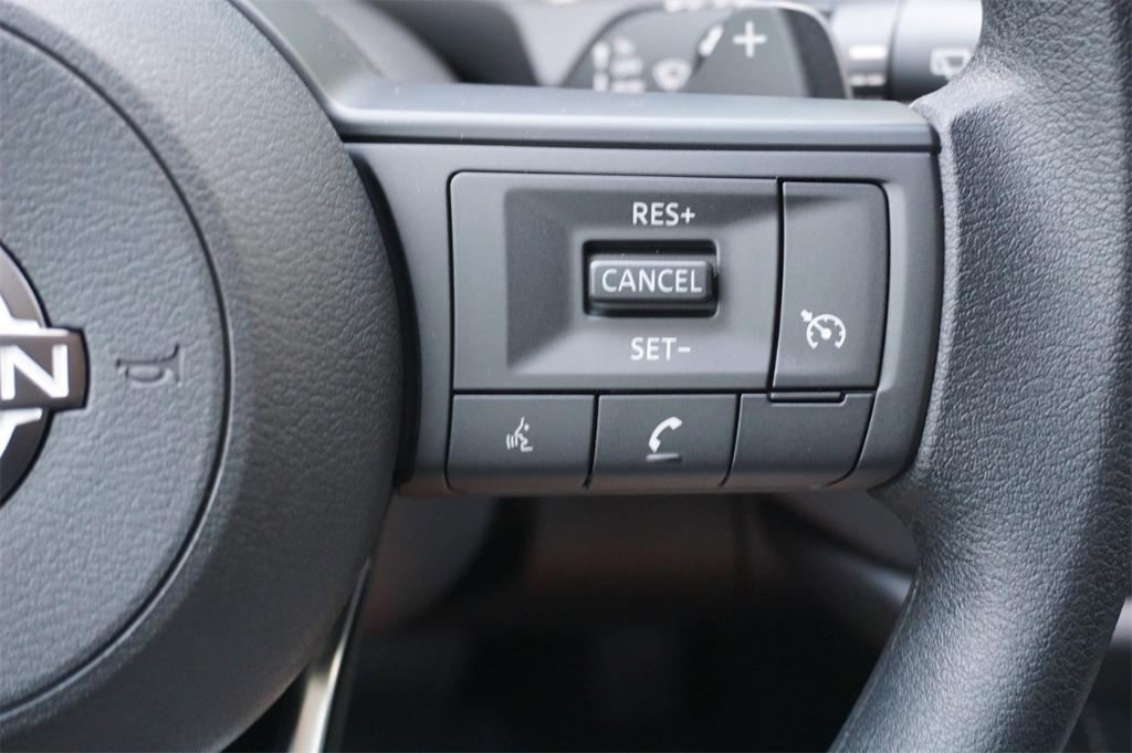 new 2025 Nissan Pathfinder car, priced at $34,935