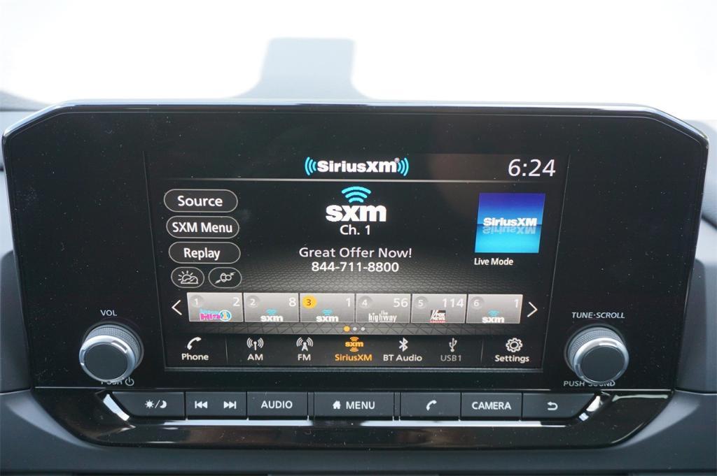 new 2025 Nissan Pathfinder car, priced at $34,935