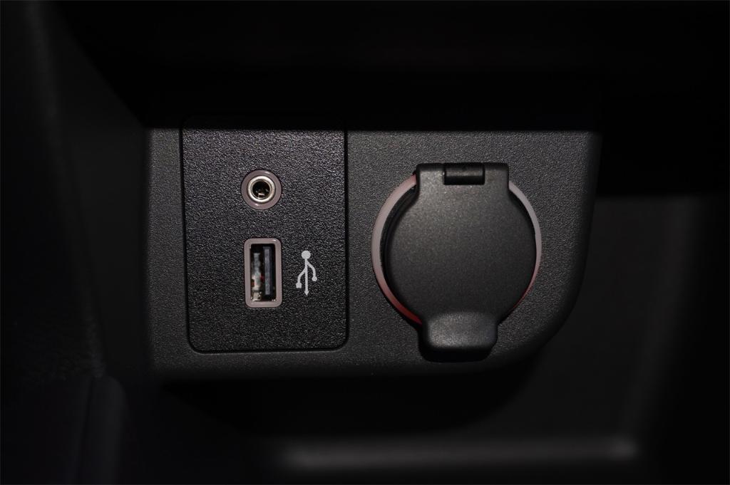 new 2025 Nissan Kicks Play car, priced at $22,650