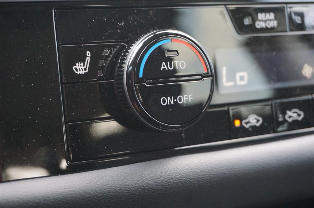 new 2025 Nissan Pathfinder car, priced at $40,482