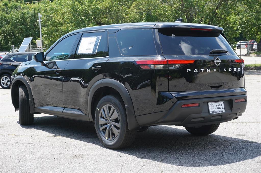 new 2025 Nissan Pathfinder car, priced at $35,051