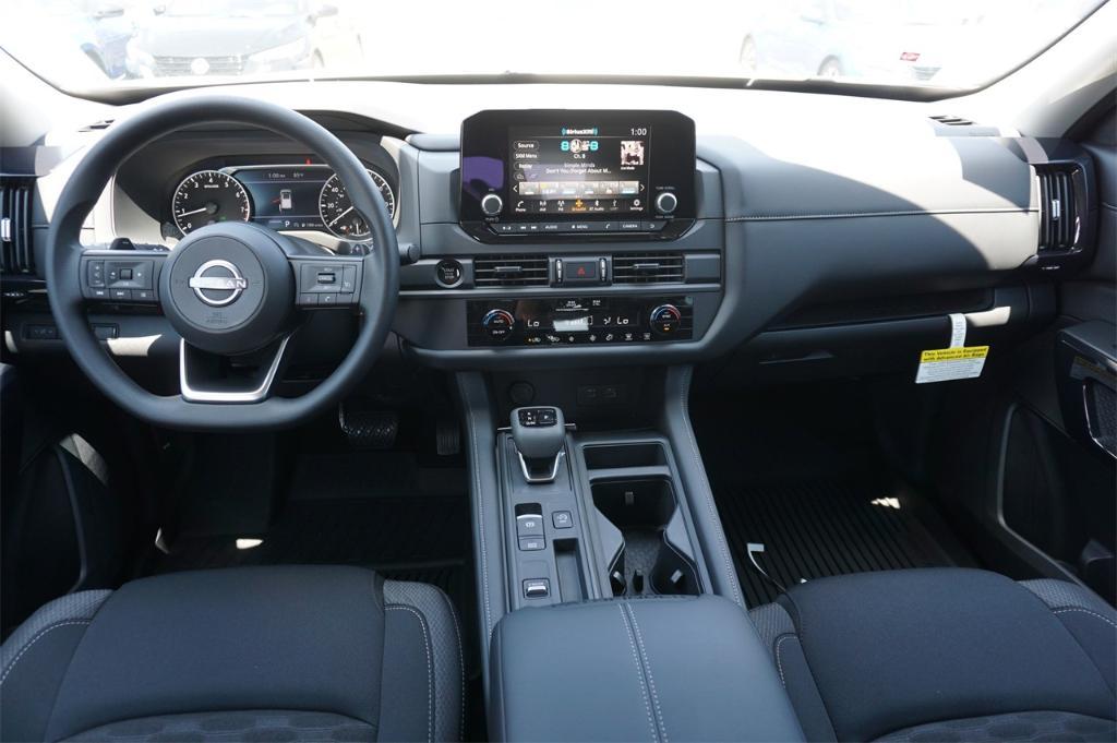 new 2025 Nissan Pathfinder car, priced at $35,051
