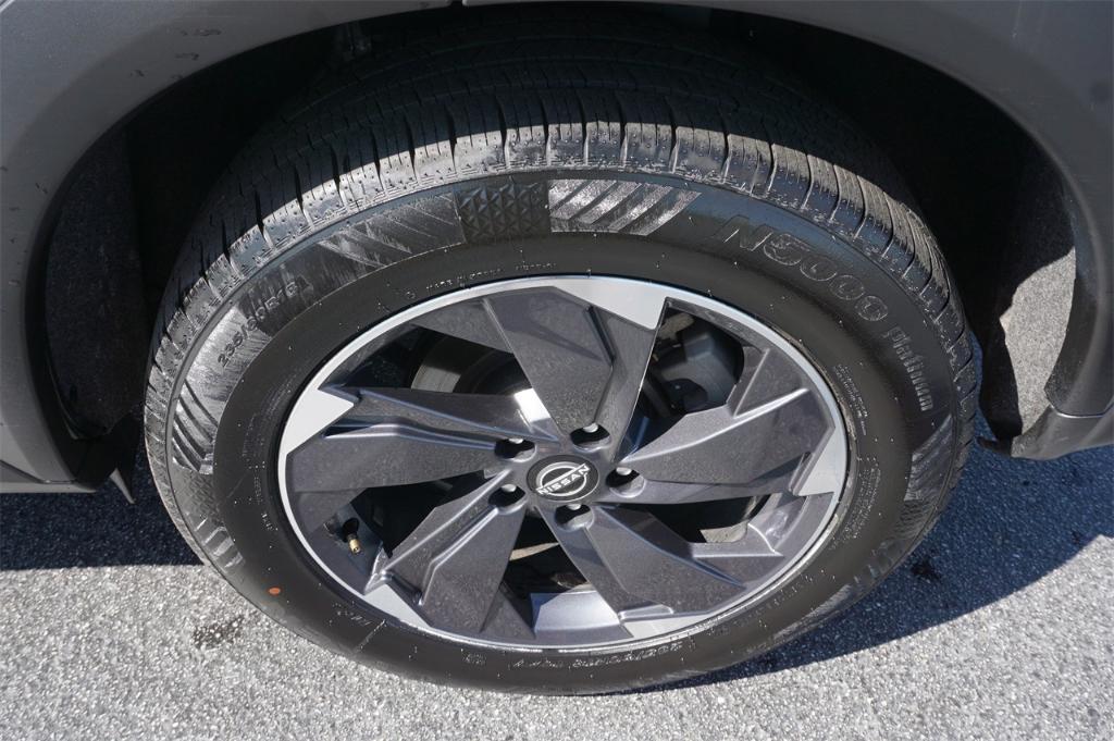 used 2024 Nissan Rogue car, priced at $23,742