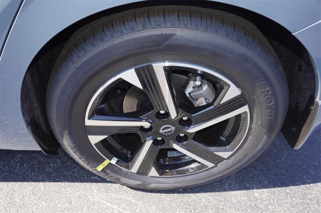 new 2025 Nissan Sentra car, priced at $23,170