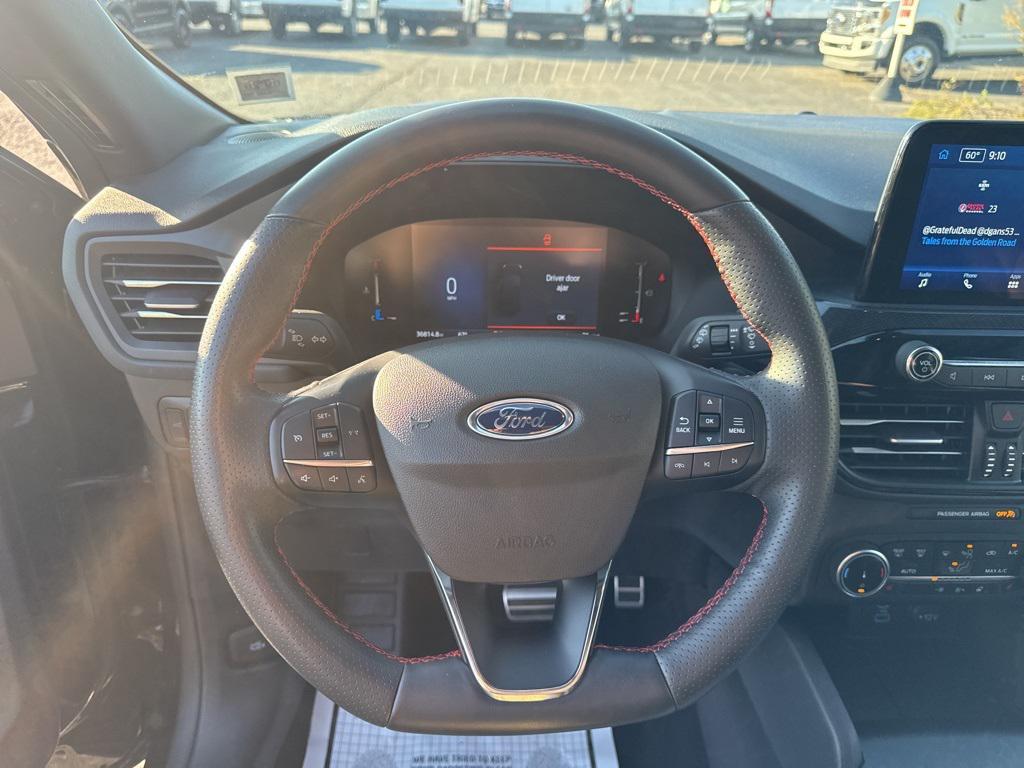 used 2023 Ford Escape car, priced at $23,336