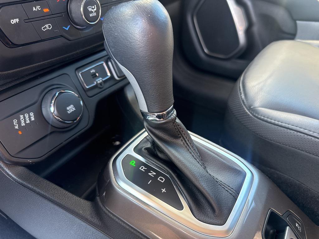 used 2021 Jeep Renegade car, priced at $22,349