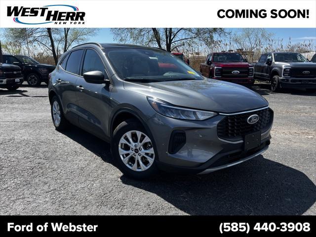 used 2025 Ford Escape car, priced at $29,082