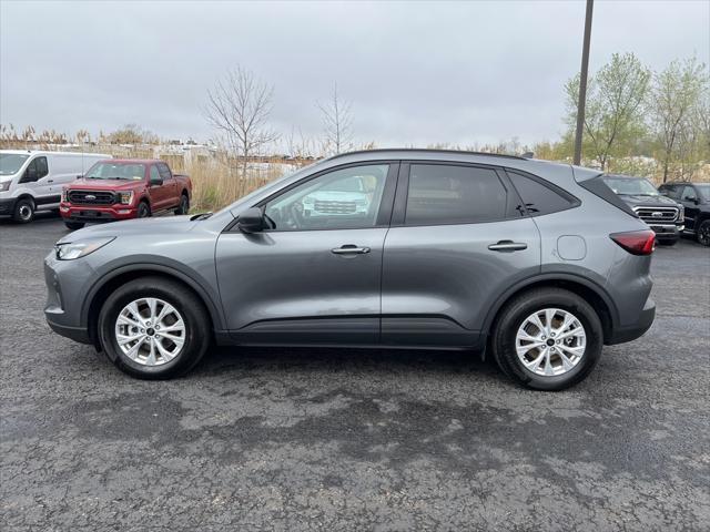 used 2025 Ford Escape car, priced at $29,082