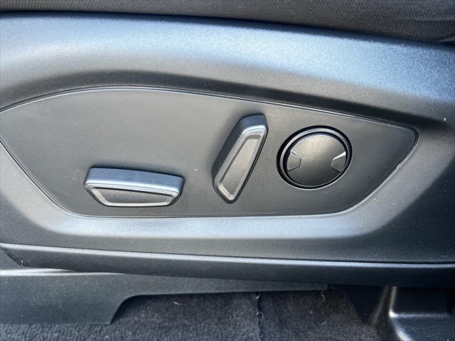 used 2022 Ford Explorer car, priced at $31,435