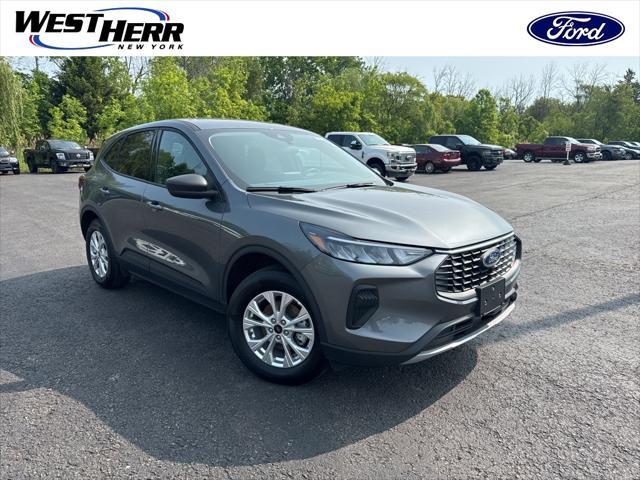 used 2025 Ford Escape car, priced at $30,324