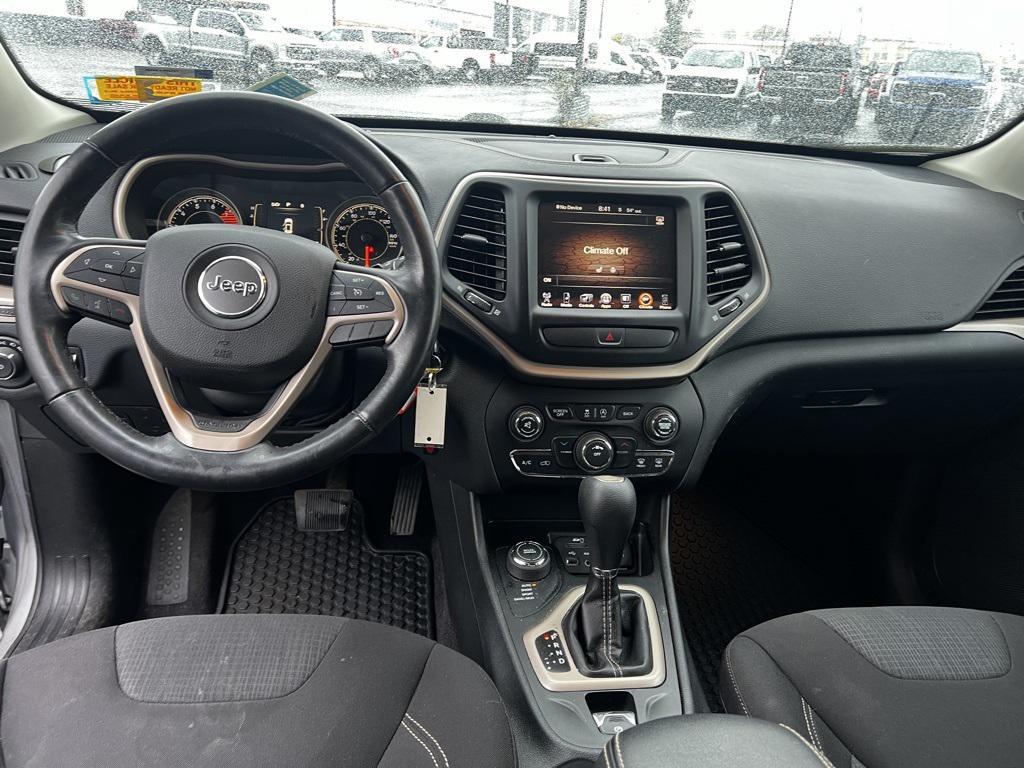 used 2016 Jeep Cherokee car, priced at $12,977