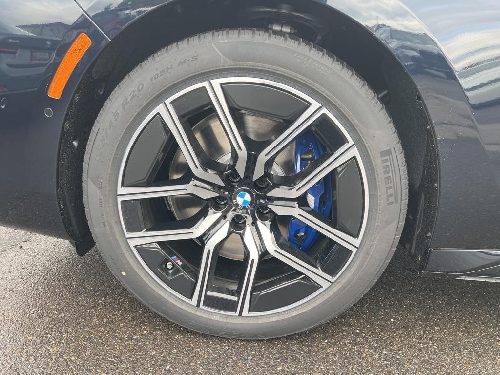 new 2026 BMW 760 car, priced at $139,785