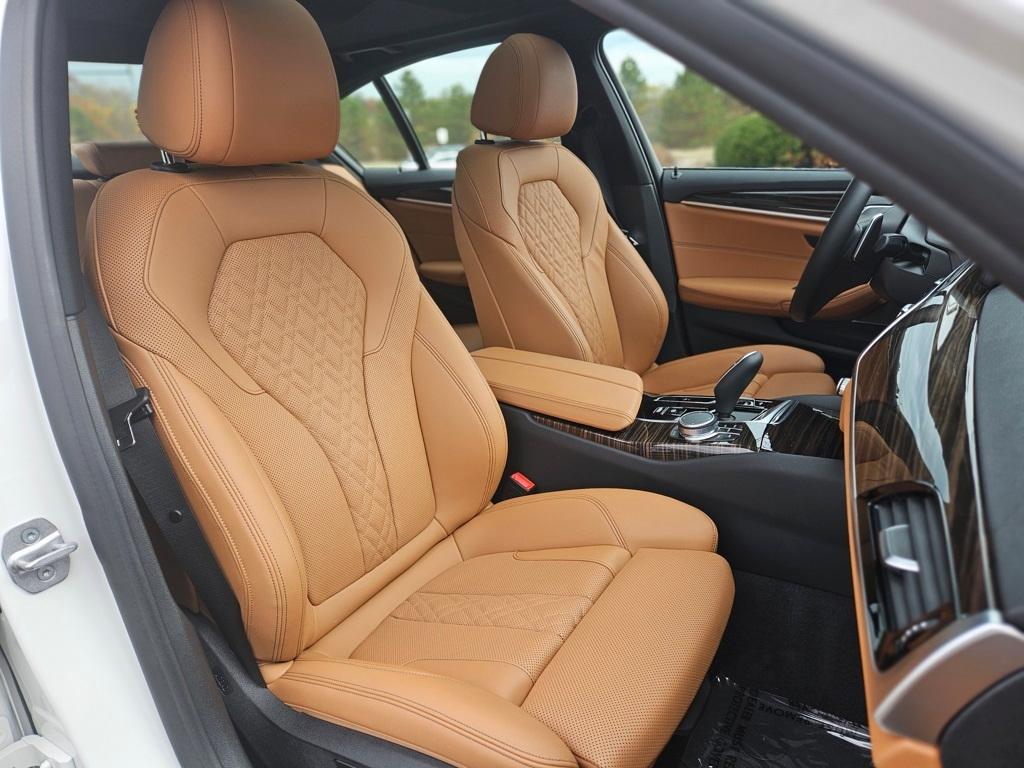 used 2022 BMW 530 car, priced at $35,756