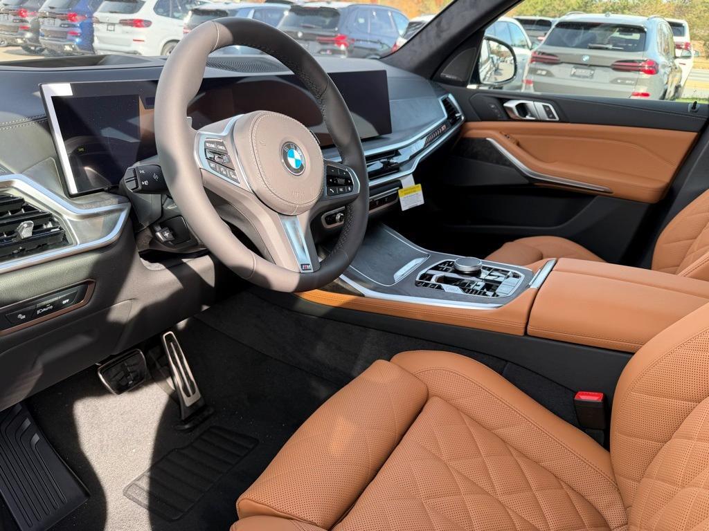 new 2026 BMW X7 car, priced at $100,530