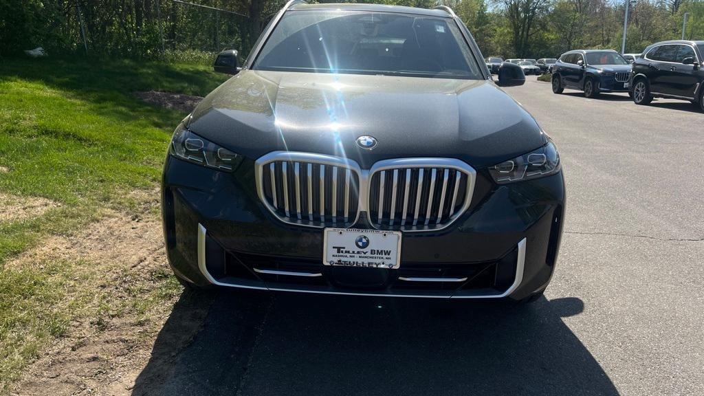 new 2025 BMW X5 car, priced at $72,975