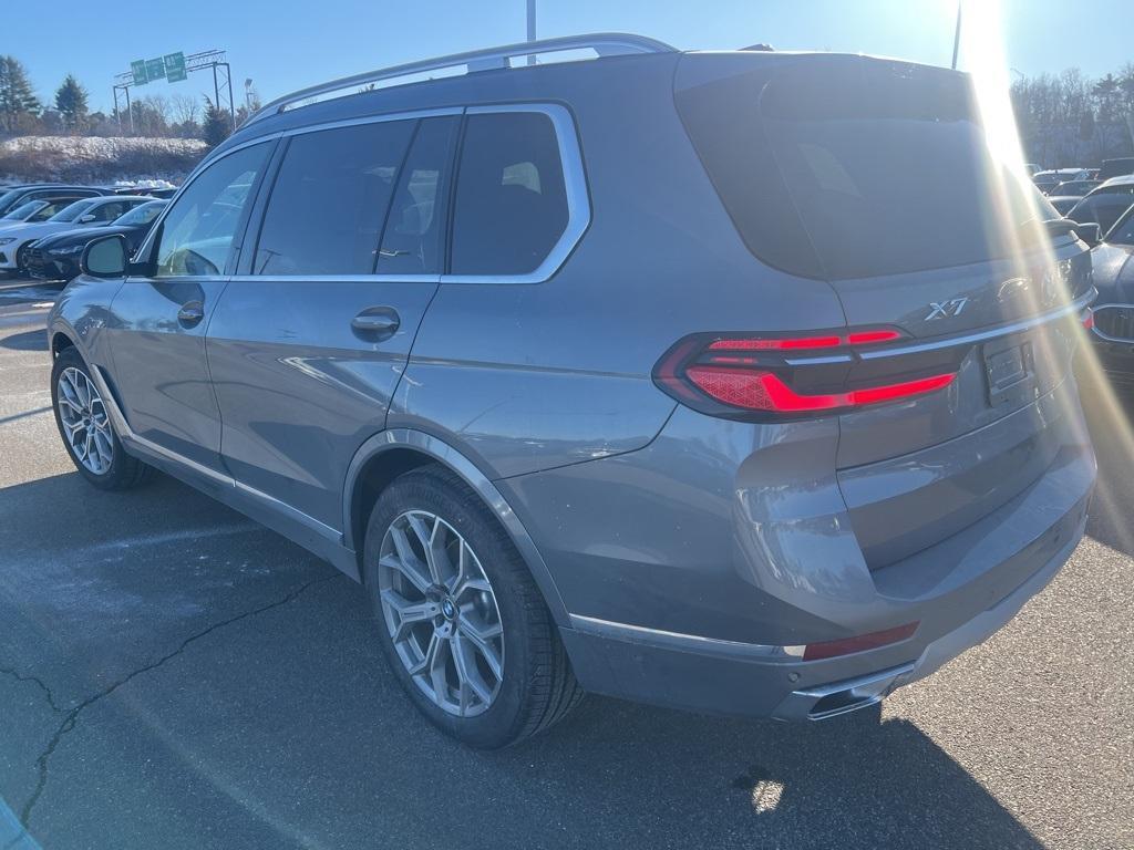 new 2025 BMW X7 car, priced at $91,505