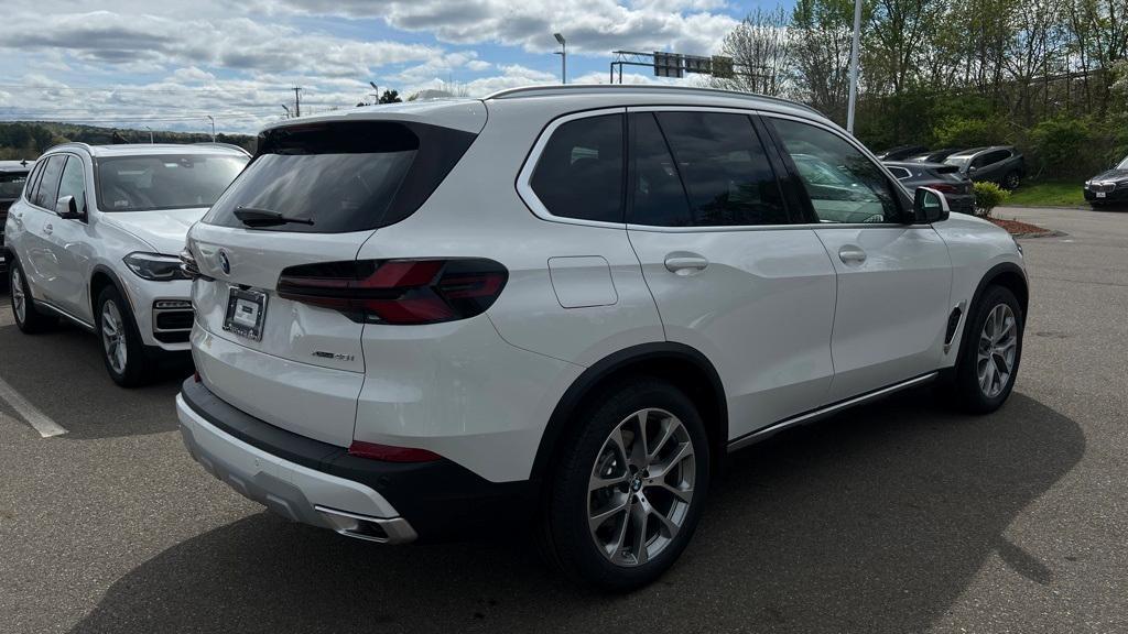 new 2025 BMW X5 car, priced at $69,825