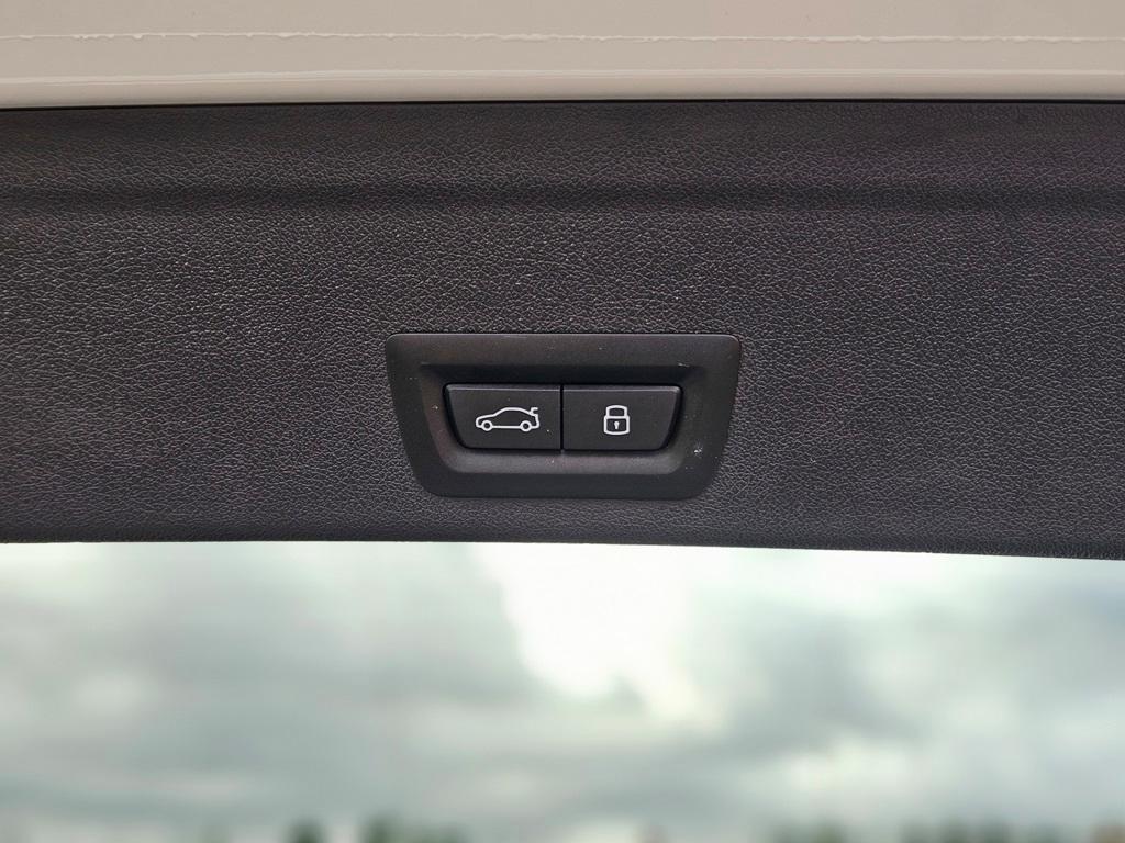 used 2023 BMW X6 car, priced at $59,880