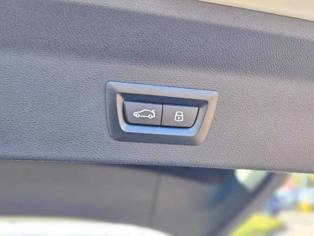 used 2023 BMW X3 car, priced at $35,947