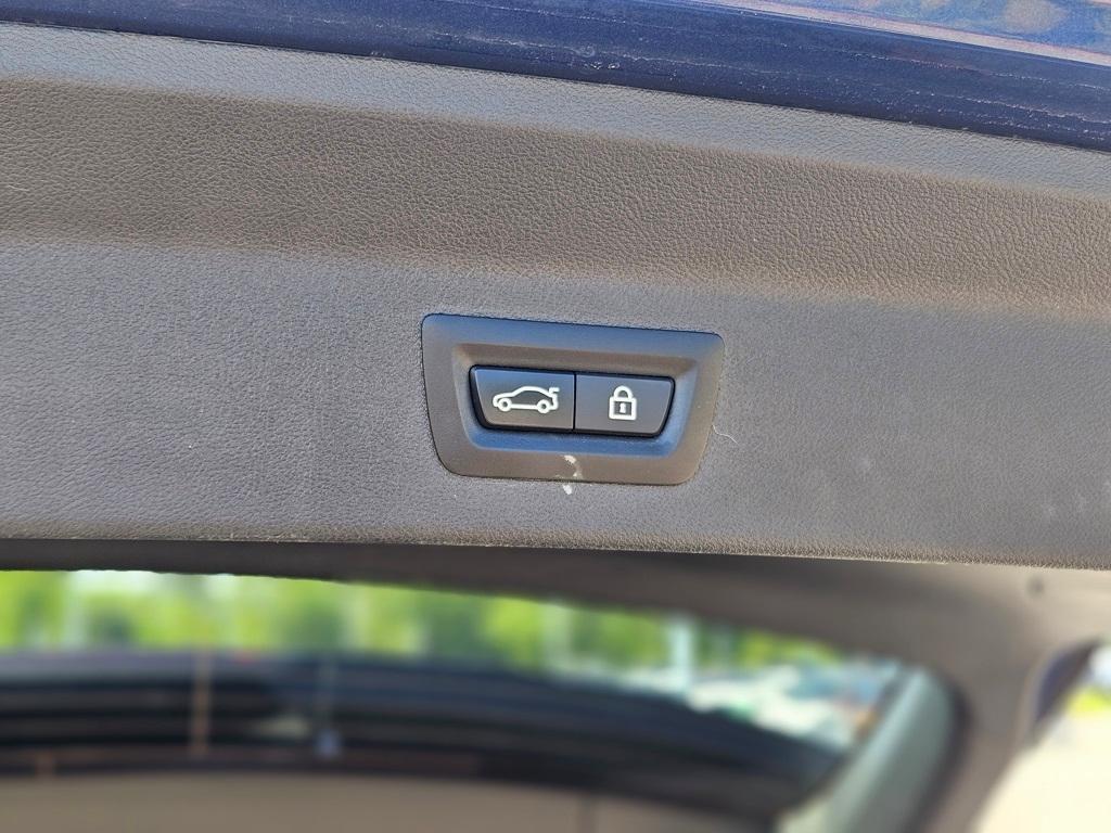 used 2023 BMW X3 car, priced at $35,707