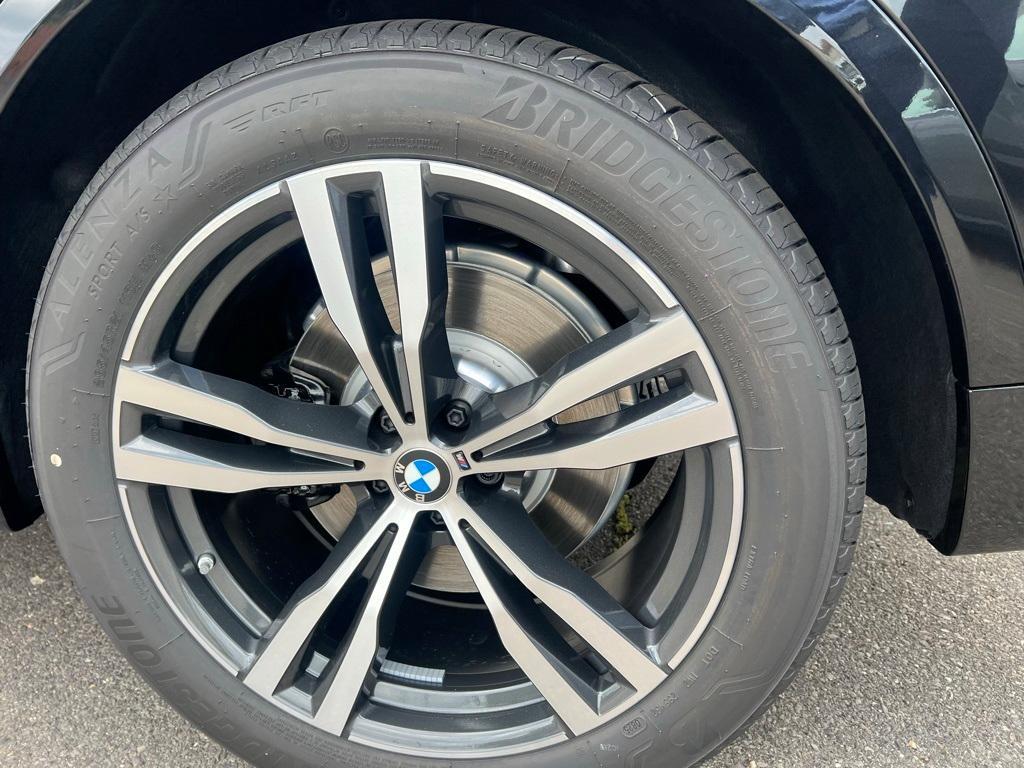 new 2026 BMW X7 car, priced at $99,875