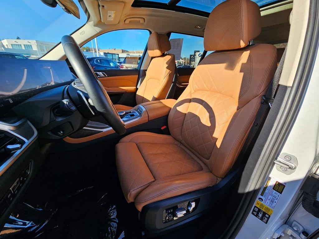 used 2023 BMW X7 car, priced at $61,804
