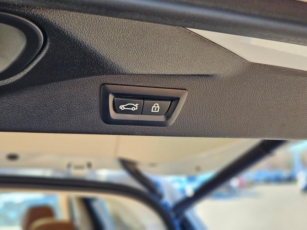 used 2023 BMW X7 car, priced at $61,804