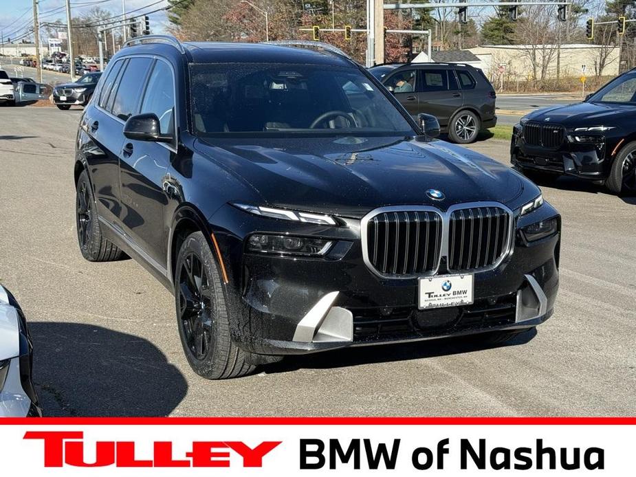 new 2025 BMW X7 car, priced at $93,375