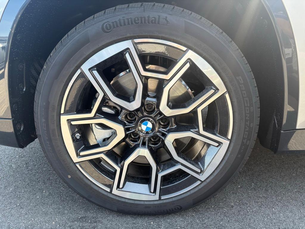 new 2025 BMW X1 car, priced at $47,175