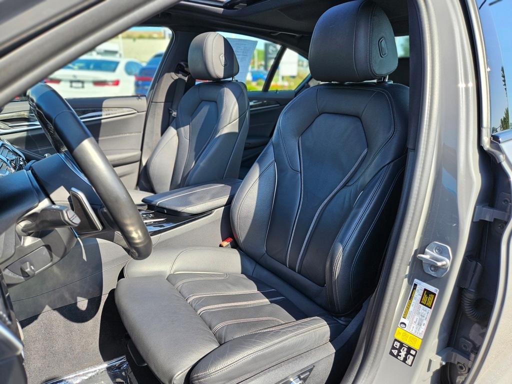 used 2022 BMW 530 car, priced at $36,559
