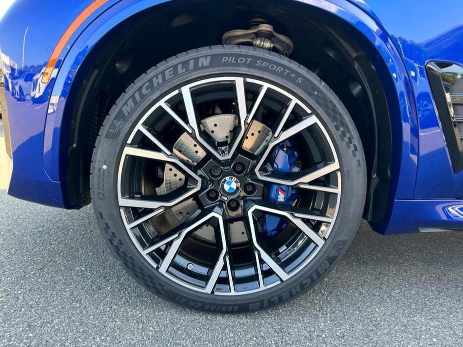 new 2025 BMW X5 M car, priced at $140,175