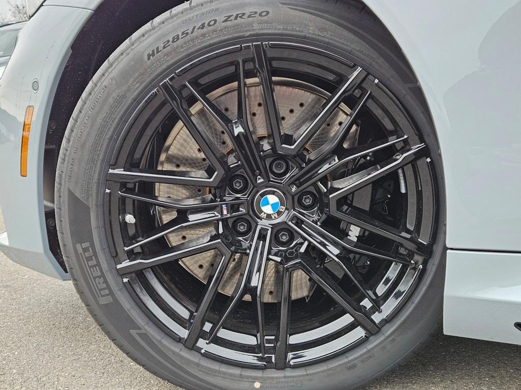 new 2026 BMW M5 car, priced at $135,525