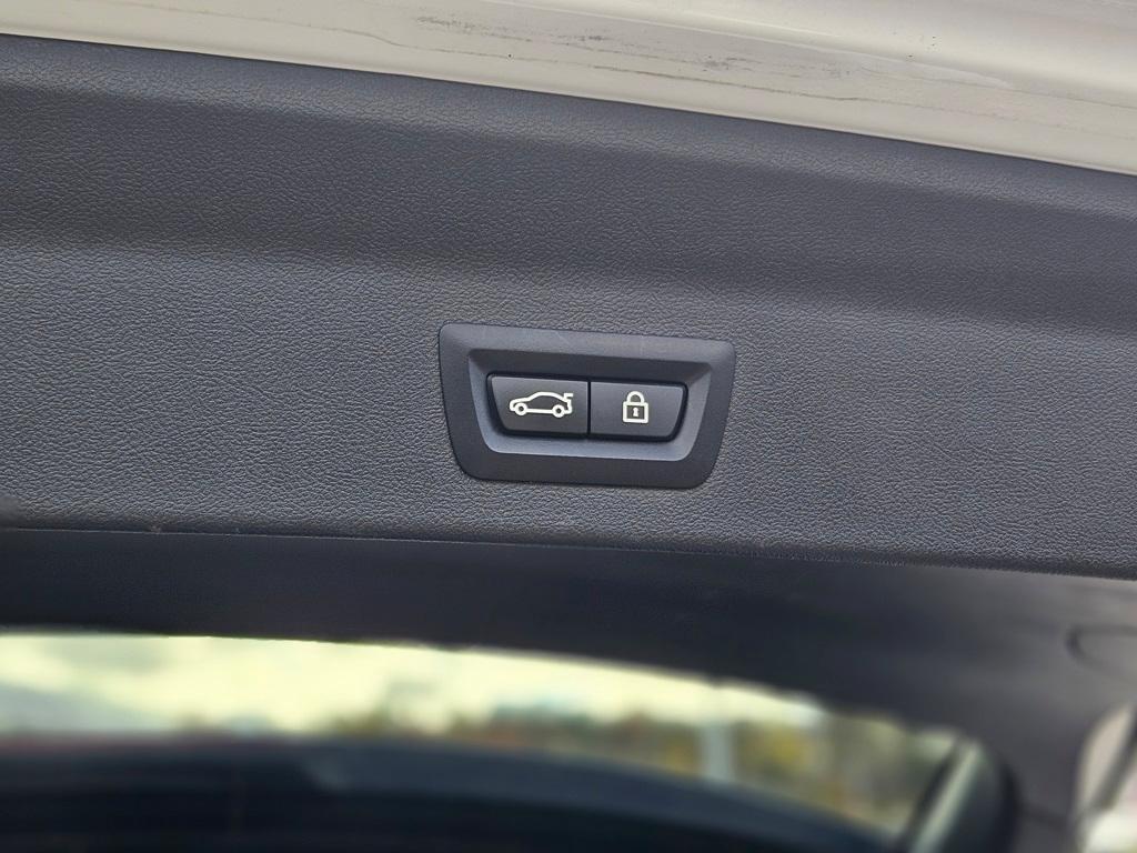 used 2023 BMW X3 car, priced at $36,644