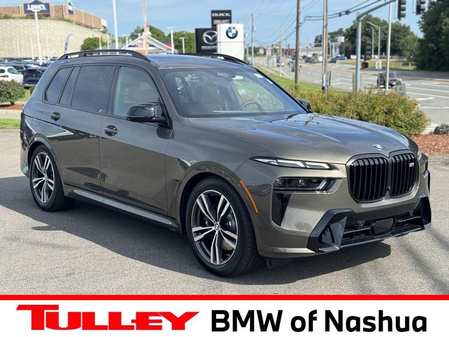 new 2025 BMW X7 car, priced at $119,175