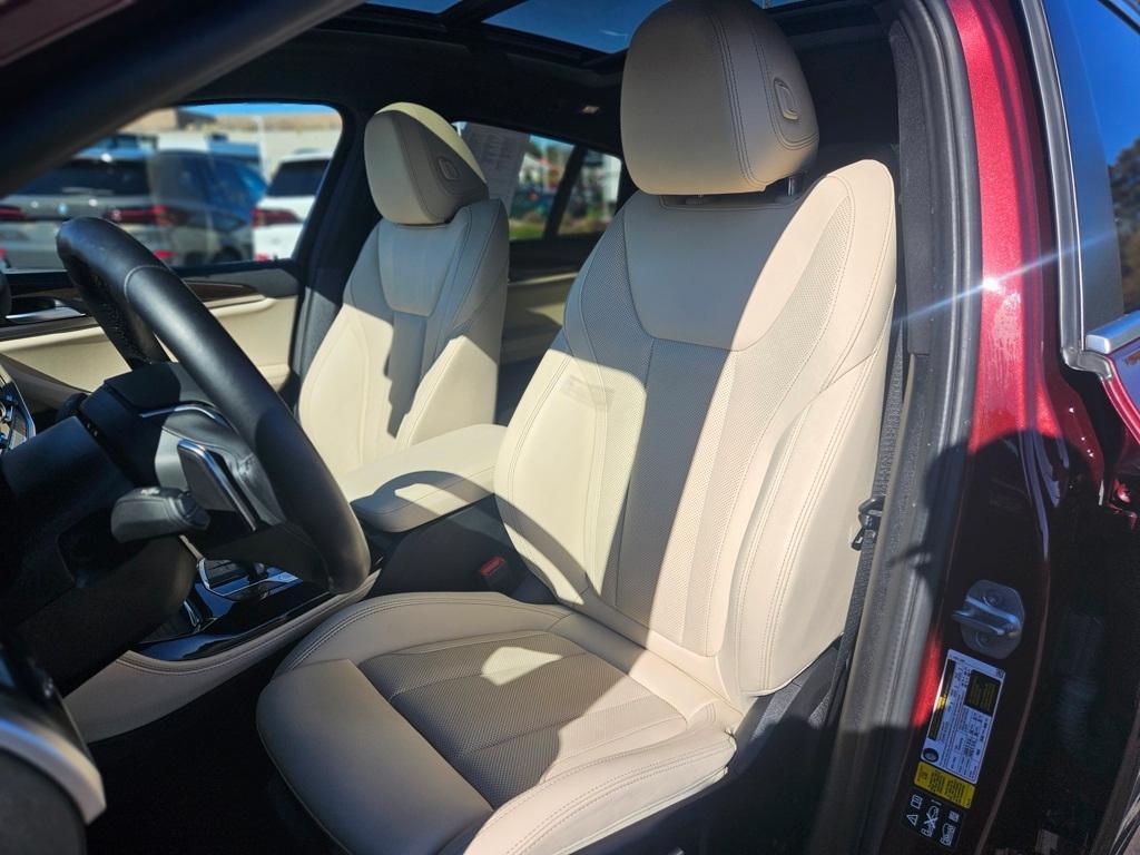 used 2023 BMW X4 car, priced at $39,557