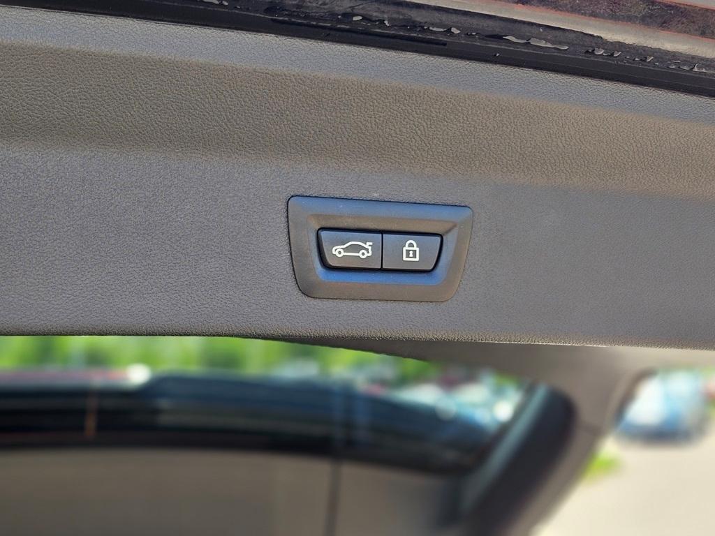 used 2022 BMW X3 car, priced at $37,374