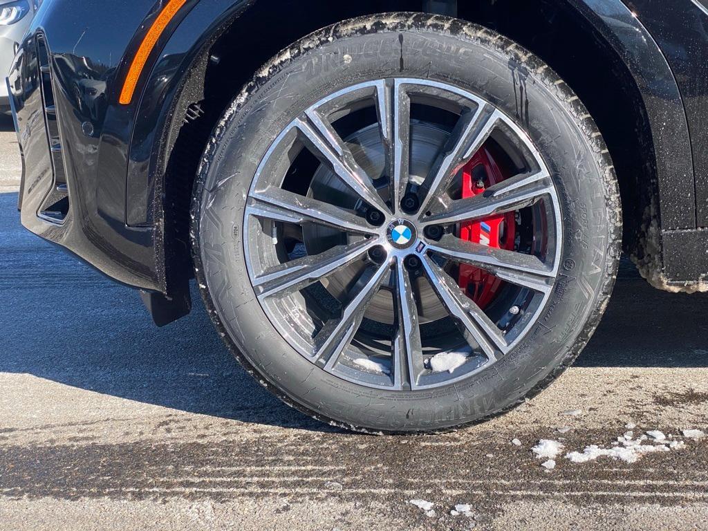 new 2025 BMW X6 car, priced at $91,155