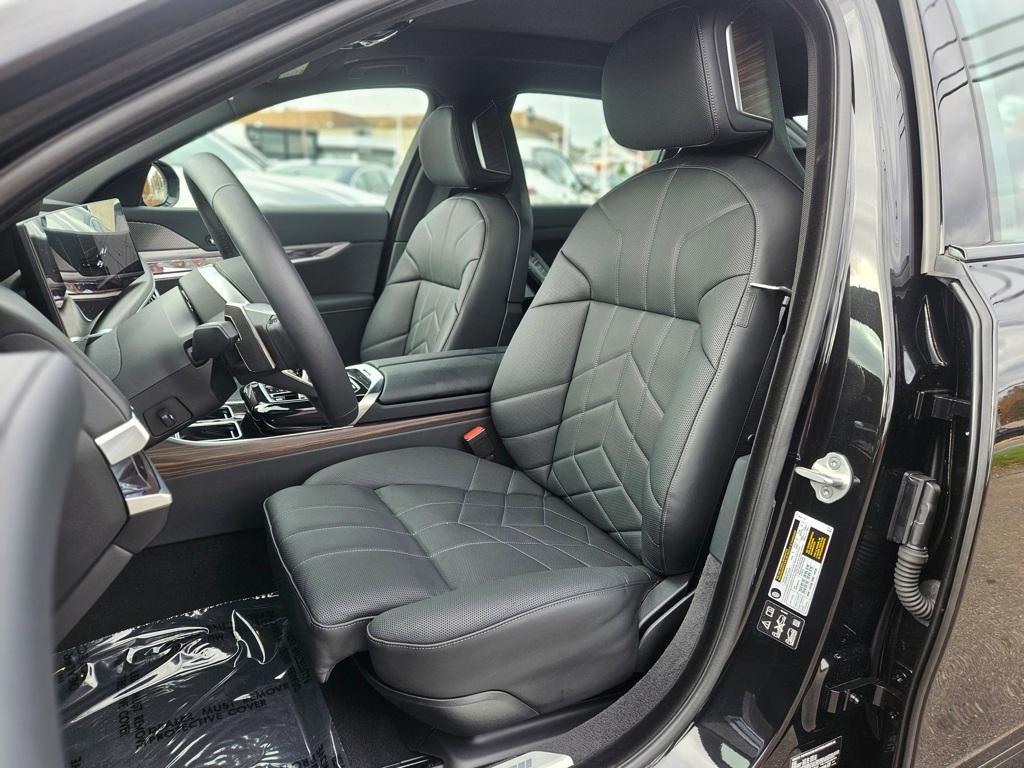 used 2025 BMW 760 car, priced at $112,936