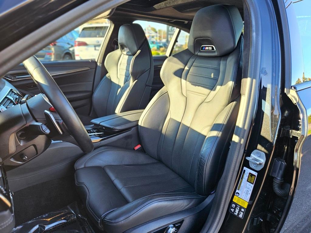 used 2023 BMW M5 car, priced at $91,469