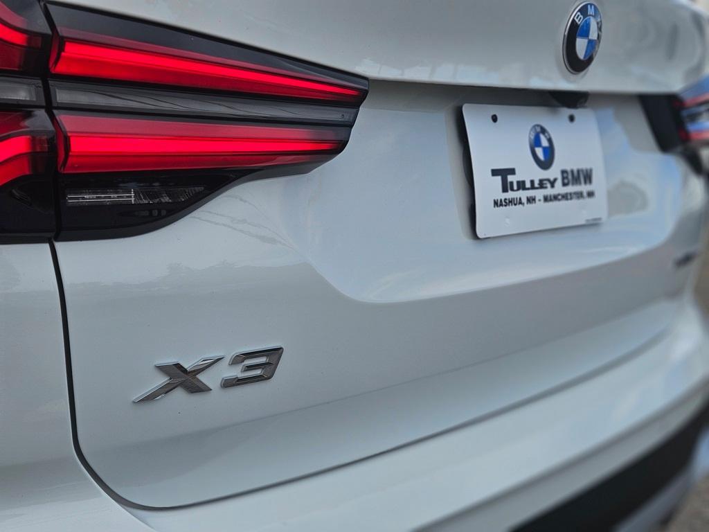used 2023 BMW X3 car, priced at $32,996