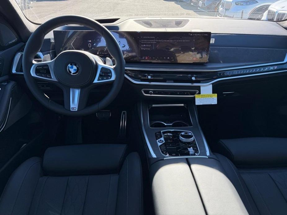 new 2025 BMW X7 car, priced at $100,725