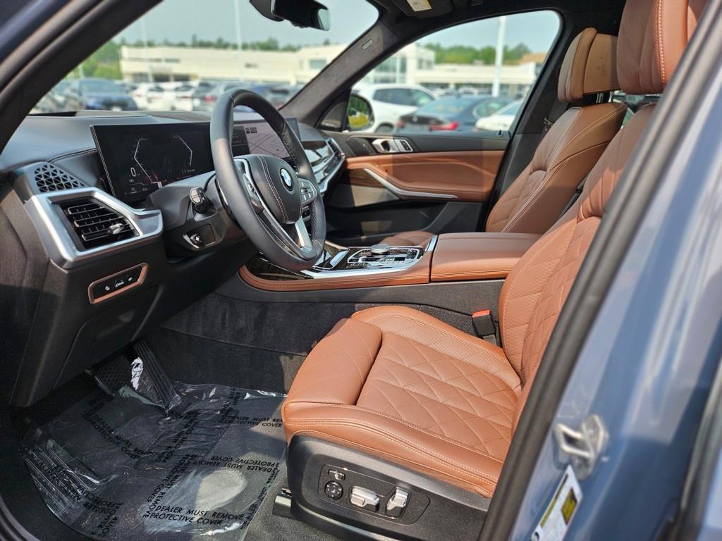 used 2025 BMW X7 car, priced at $71,555