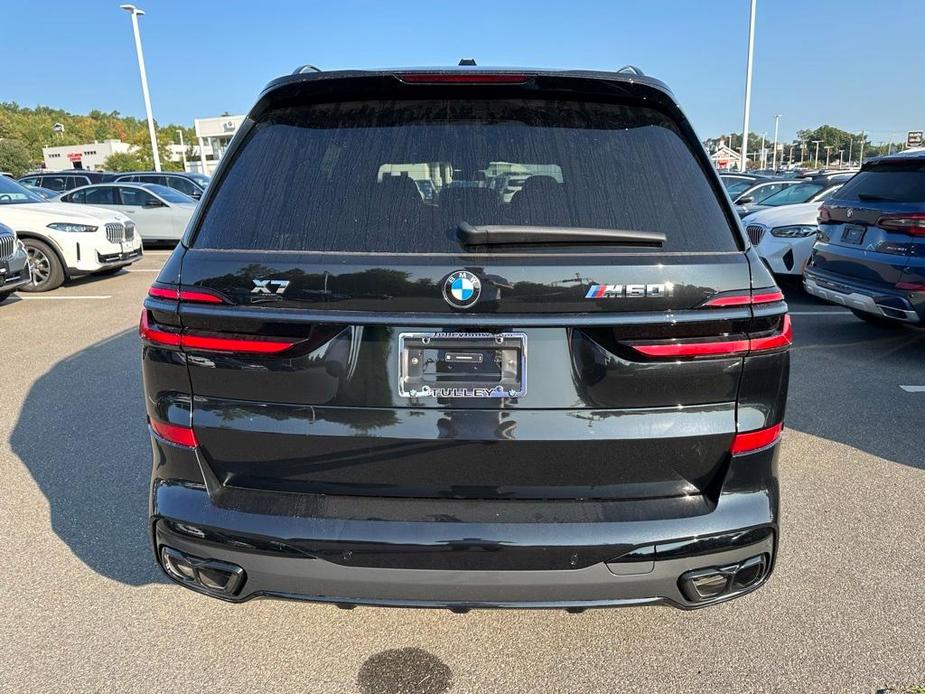 new 2025 BMW X7 car, priced at $114,905