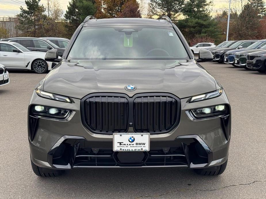 new 2025 BMW X7 car, priced at $102,025