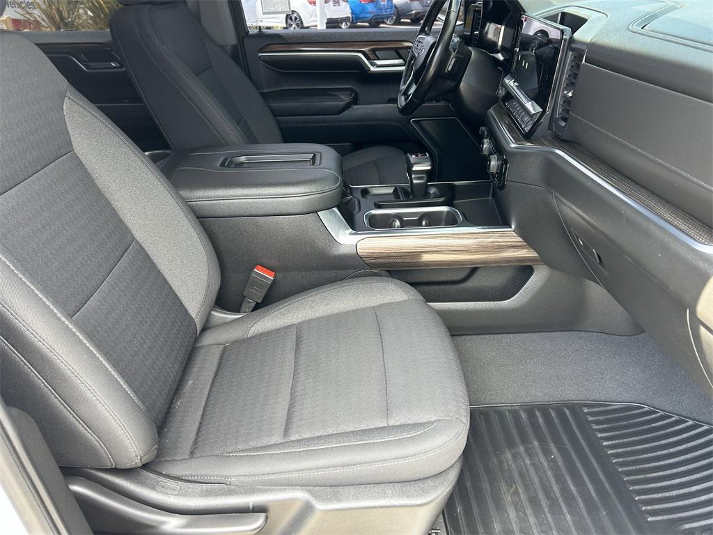 used 2022 Chevrolet Silverado 1500 car, priced at $47,995