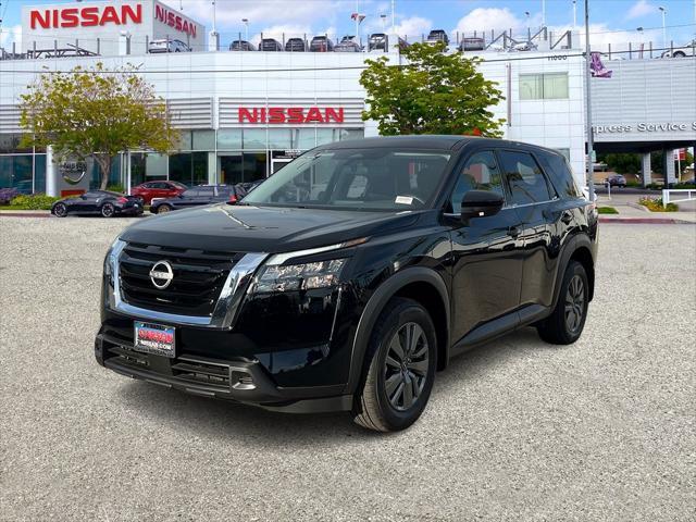 new 2025 Nissan Pathfinder car, priced at $39,510